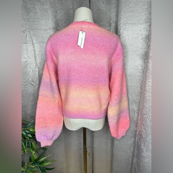 NWT Francesca’s Alicia Multi Ombré Balloon Sleeve Crew Neck Sweater Sz S - Picture 6 of 10